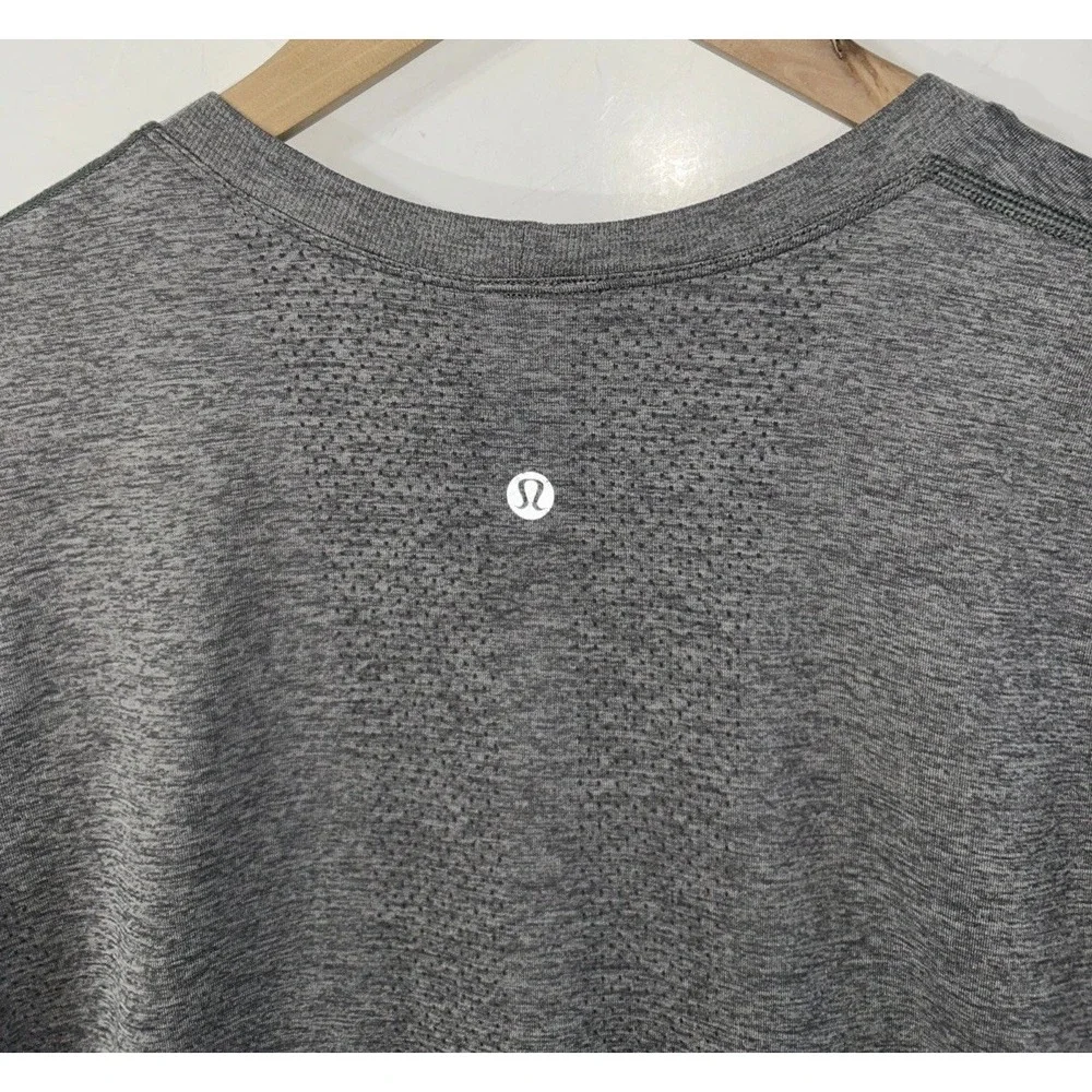 lululemon athletica excellent no